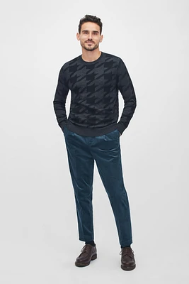 Merino Houndstooth Crew Neck Sweater