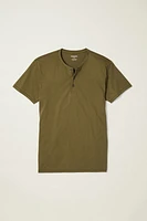 Jetsetter Performance Short Sleeve Henley