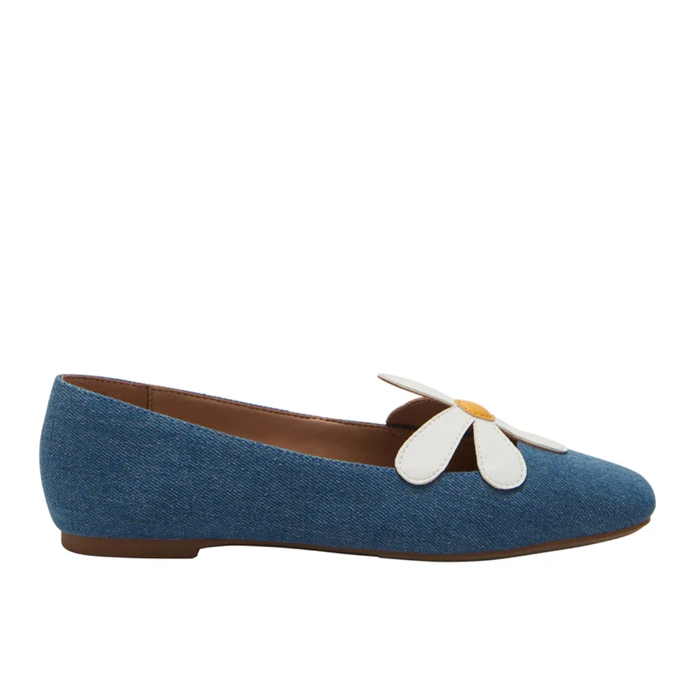 THE EVIE DAISY FLAT