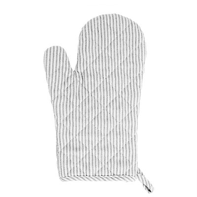 Striped oven mitt