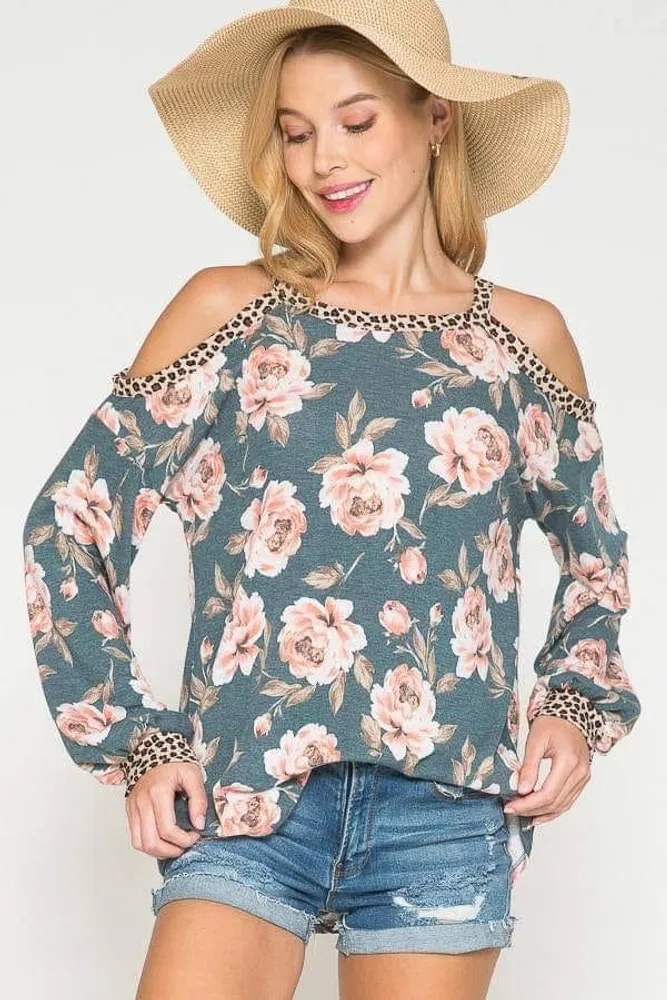 Blouse A 3674  floral with leopard detail PLUS sizes