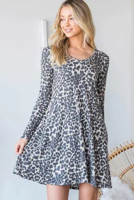 Dress A 4047 Long sleeve leopard with pockets PLUS