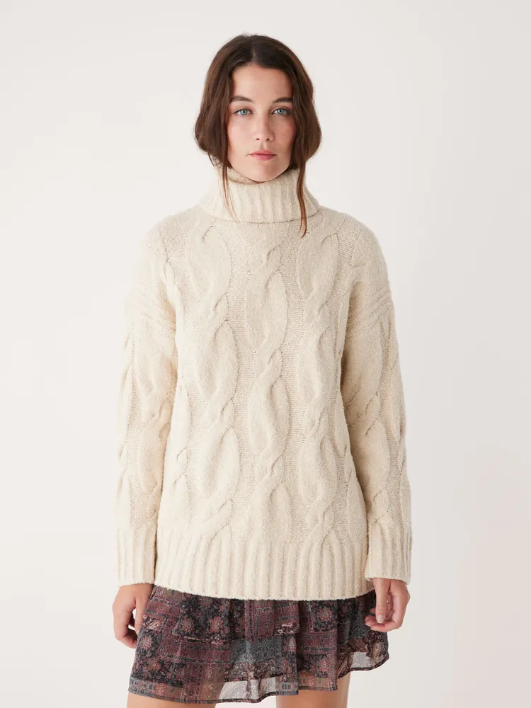 The Comfort Turtleneck Sweater Vanilla