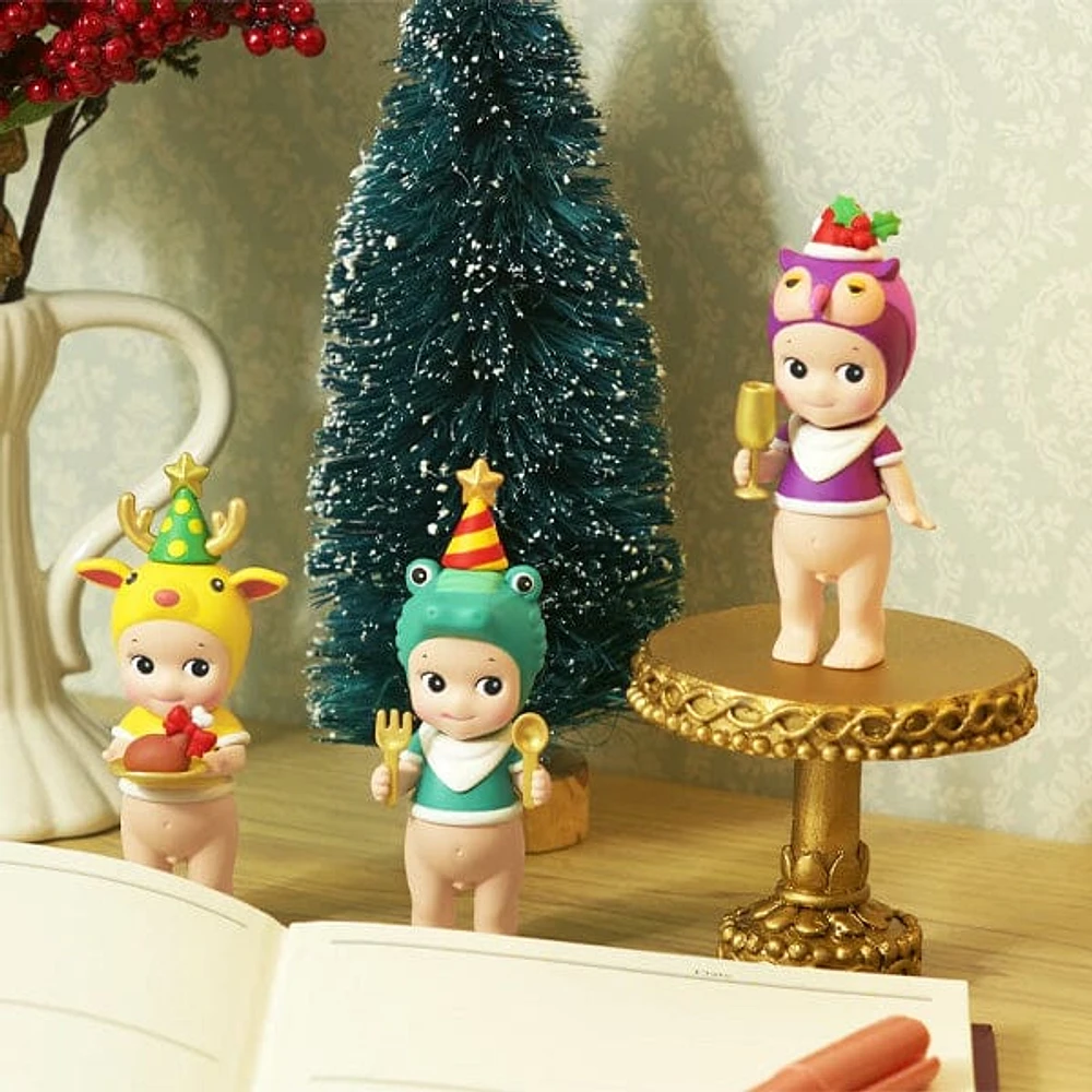 Sonny Angel Collectable Mini Cherub Figurines Christmas Dinner Series Blind Box (1pc)