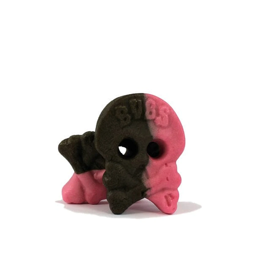 BUBS Godis: Raspberry Foam Liquorice Skull Candy (90g)