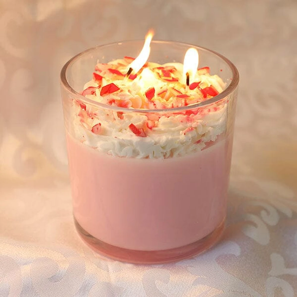 Hidden Gems Peppermint Milkshake Novelty Candle (1 Ring Inside)