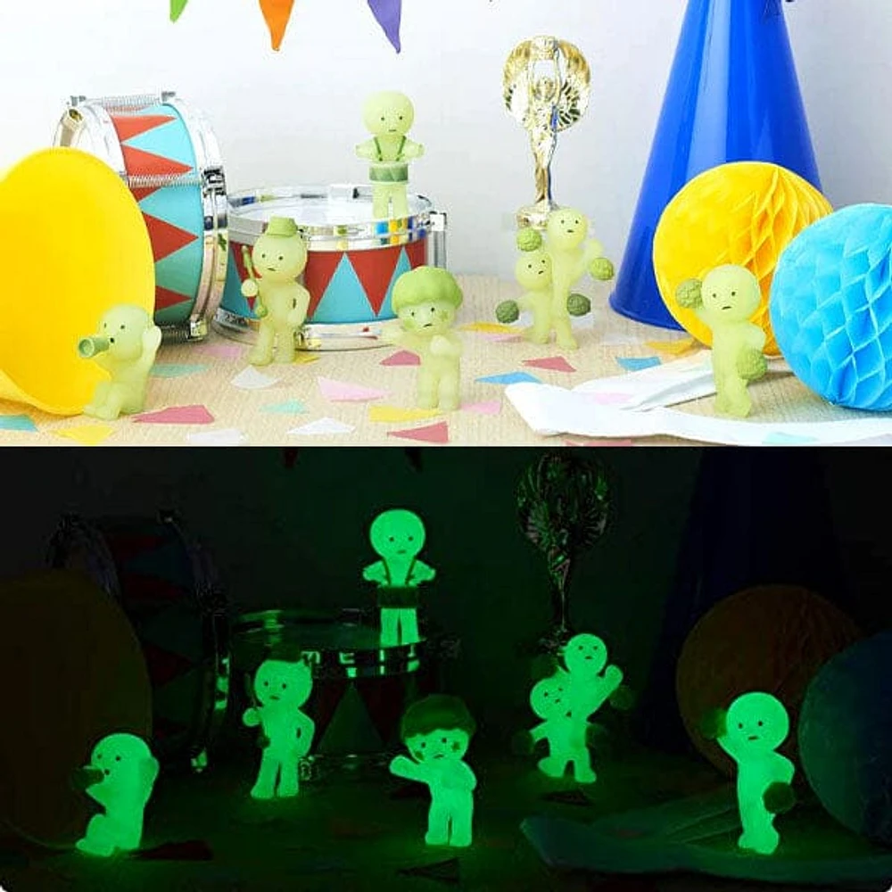 Smiski: Collectible Mini Glow In The Dark Figurines Blind Box (1pc)