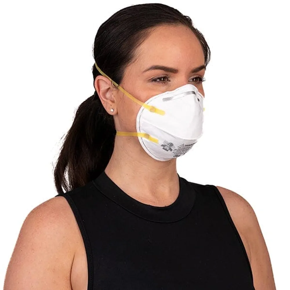 20pc 3M™ N95 8210 Face Masks | Particulate Respirator 8210