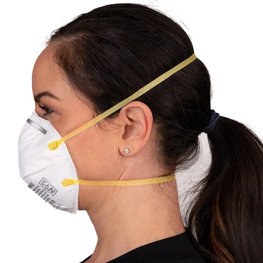 20pc 3M™ N95 8210 Face Masks | Particulate Respirator 8210