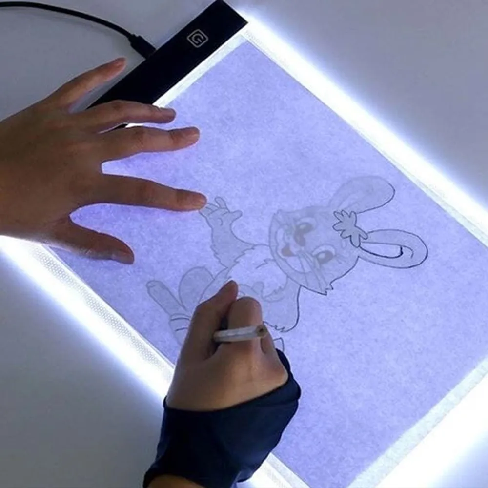 Studio Art LightBoard LED Drawing/Tracing Board (A4)