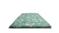 Mississippi Made - Snoozepad Dog Crate Mat - Spring Floral