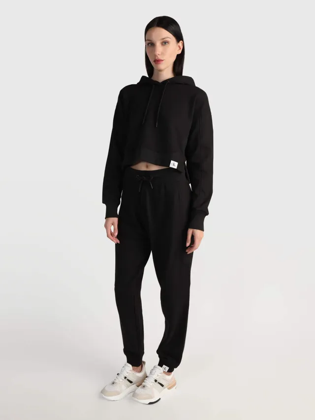 PANTALÓN JOGGER CALVIN KLEIN MUJER – NEGRO – MAXLIMSTORE