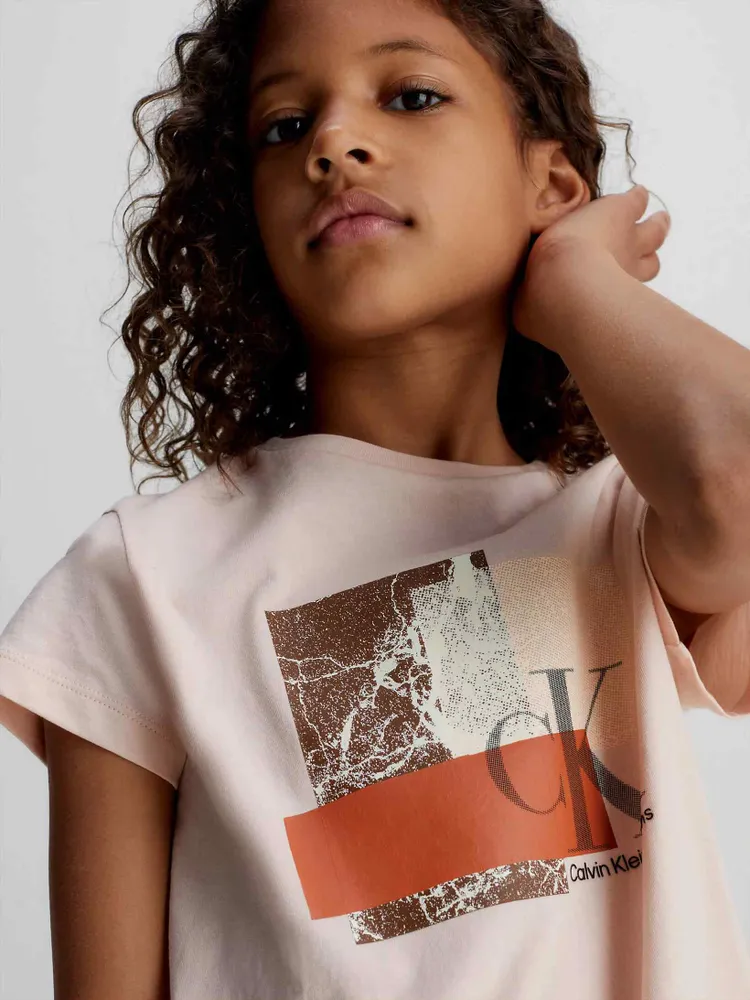 Playera Calvin Klein Boxy Niña Rosa