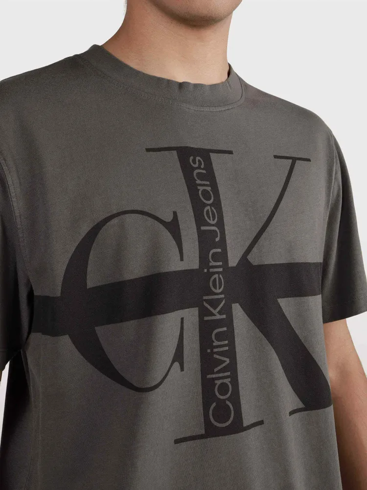 Playera Calvin Klein Hombre Gris