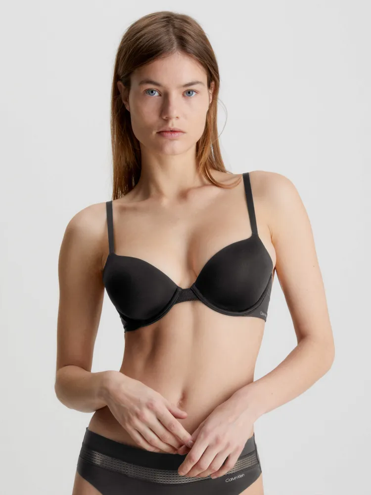 Brasier Calvin Klein para Mujer Negro 34A : : Ropa, Zapatos y  Accesorios