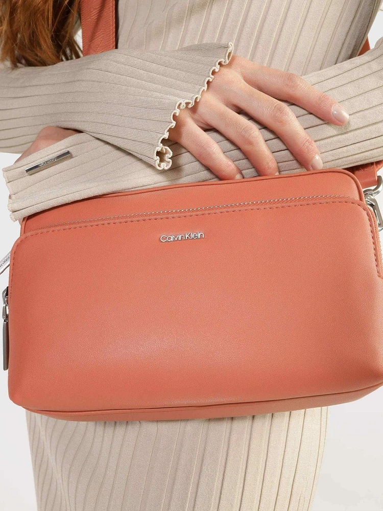 Bolsa Calvin Klein Crossbody Mujer Naranja - Talla: Unitalla