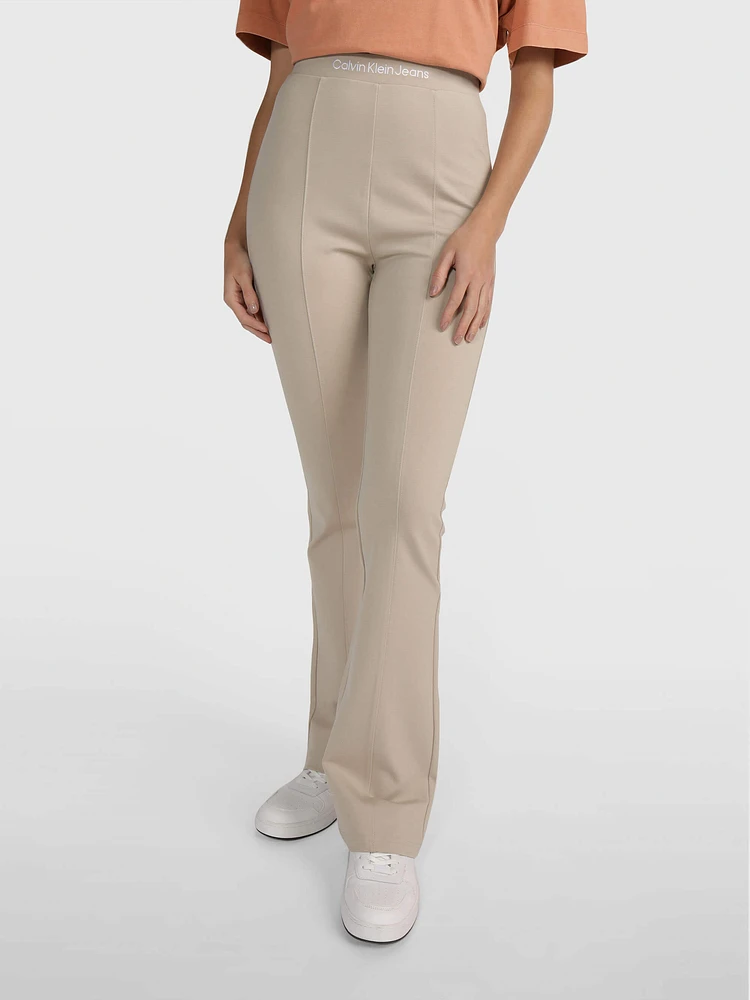 Pantalón Calvin Klein con Logo Mujer Beige