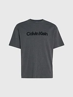 Playera Calvin Klein Logo Embossed Hombre Gris