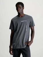 Playera Calvin Klein Multi Logo Hombre Gris