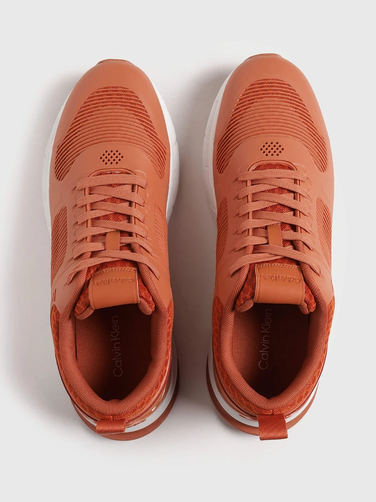 Tenis Calvin Klein con Logo Hombre Naranja