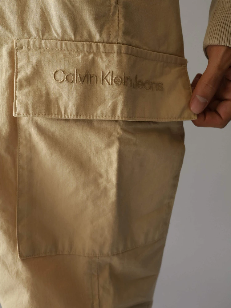 Jogger Calvin Klein con Logo Hombre Beige