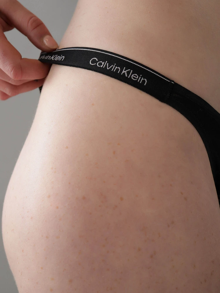 Tanga Calvin Klein Dipped String Paquete de 3 Mujer Negro