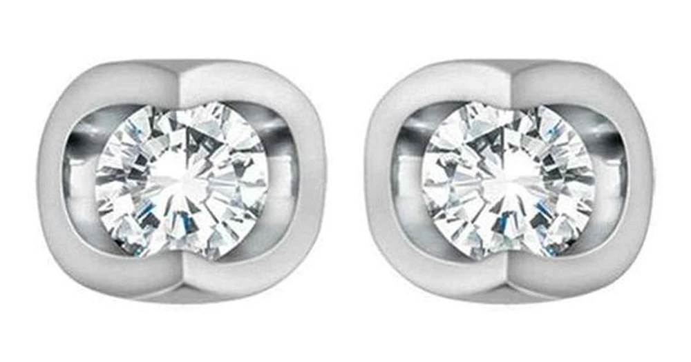 10K White Gold Solitaire Diamond (0.06 ct. T.W.) Half Moon Studs