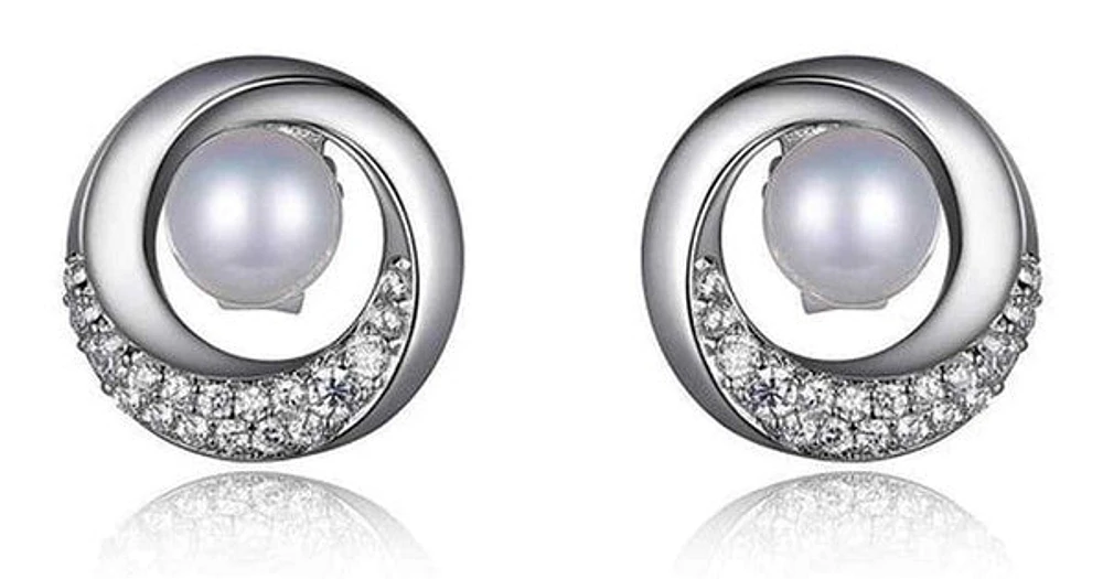 Genuine Pearl and Cubic Zirconia Post Earring. Stone size: 5-5.5(mm)