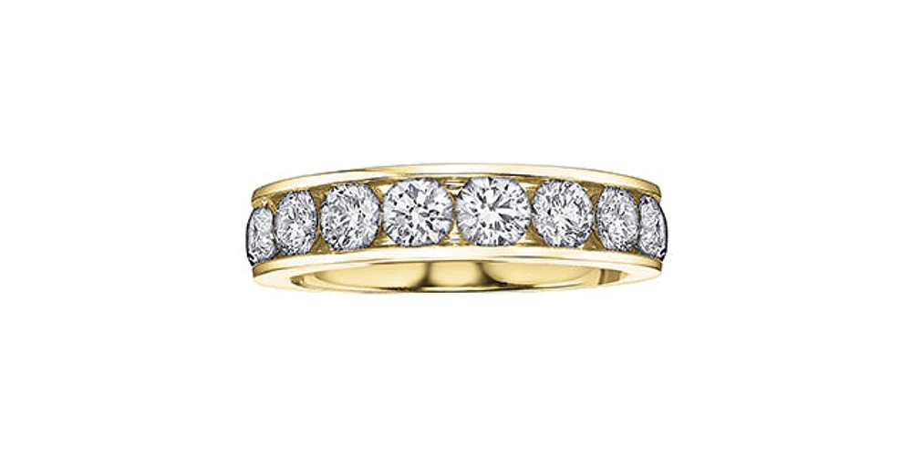 0.25 ct T.W. Diamond 14K Yellow Gold Anniversary Band