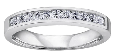 ct T.W. Diamond 14K Gold Anniversary Band