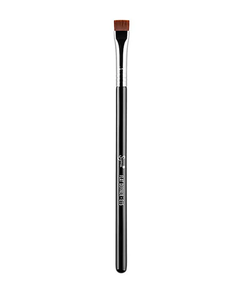 E15 Flat Definer Brush