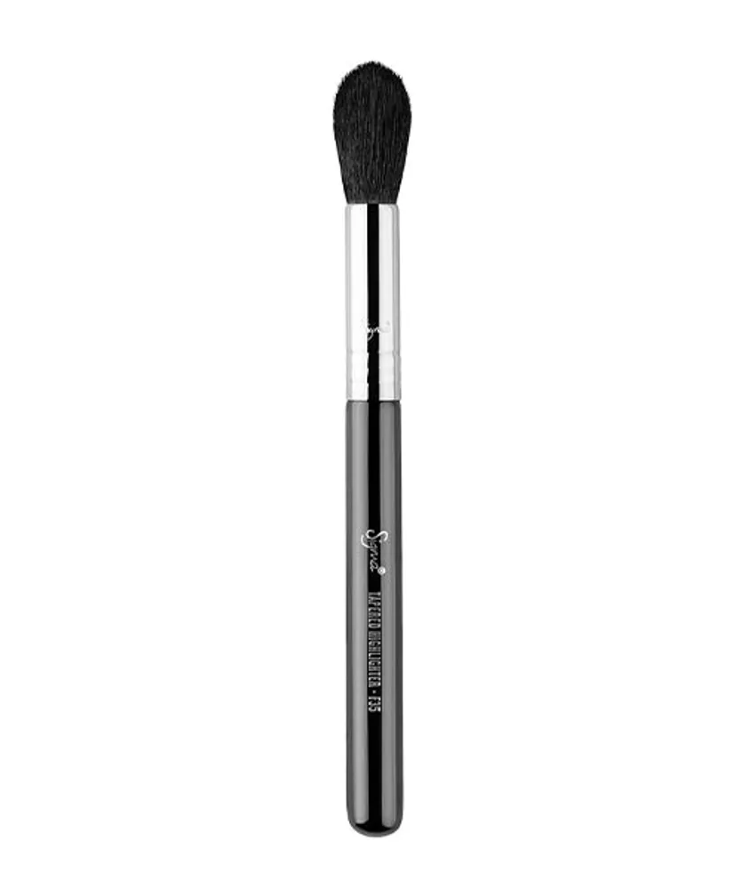 F35 Tapered Highlighter Brush