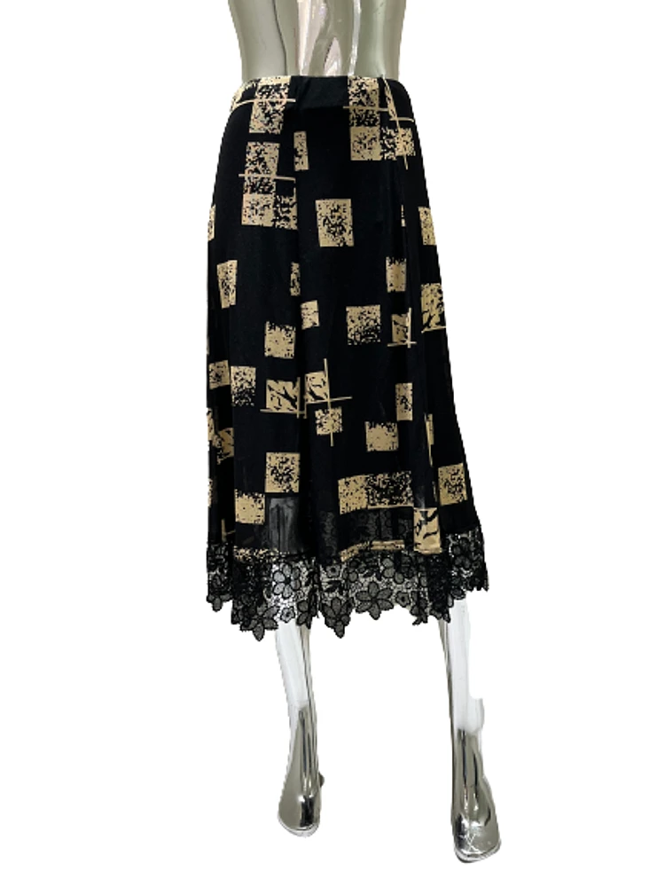 BLACK & BEIGE SKIRT LACY BOTTOM PRINT 210