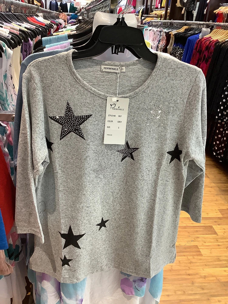 Grey Star Top Periwinkle D607