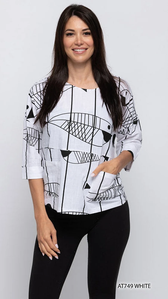 White and Black two pocket trendy style top