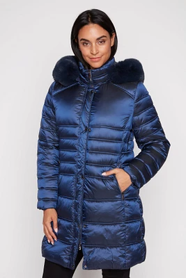 Quilted jacket with faux fur hood