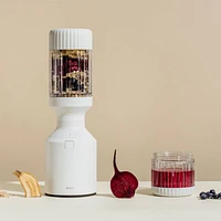 Beast® Blender Tonal in Cloud White