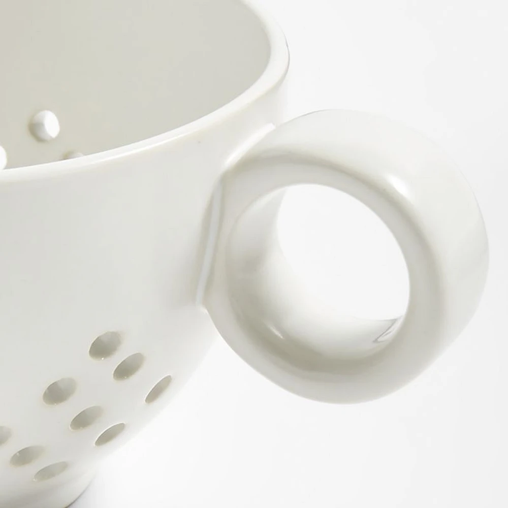 Matte White Berry Colander Mug