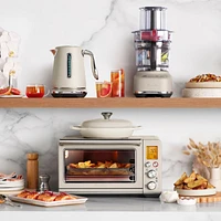 Breville® Smart Kettle™ Luxe in Almond Nougat
