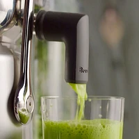 Breville ® Juice Fountain ® Plus Cold Press Juicer
