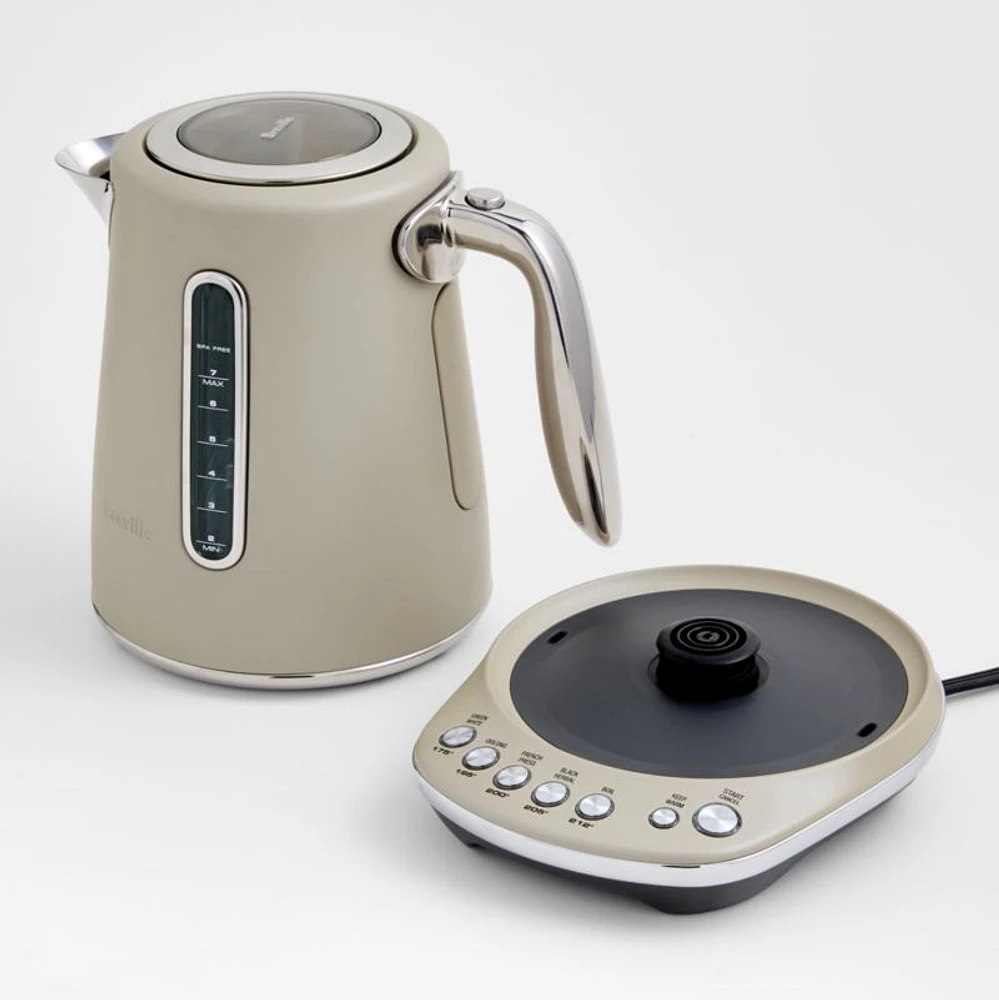 Breville® Smart Kettle™ Luxe in Almond Nougat