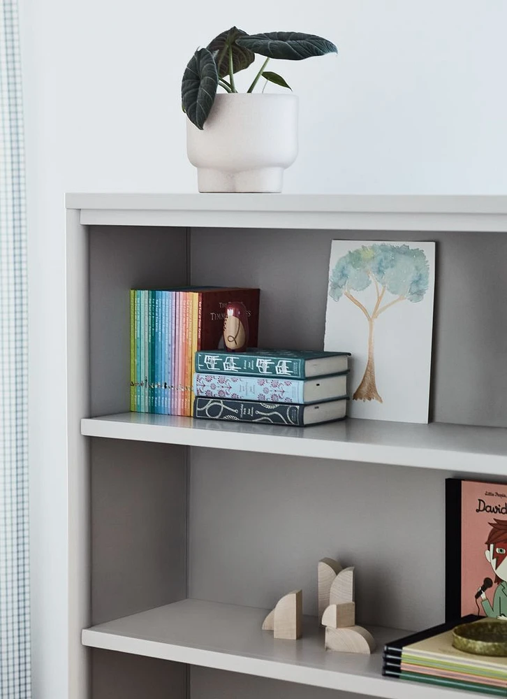 Hampshire Tall Cozy Grey Wood 3-Shelf Kids Bookcase with Drawer