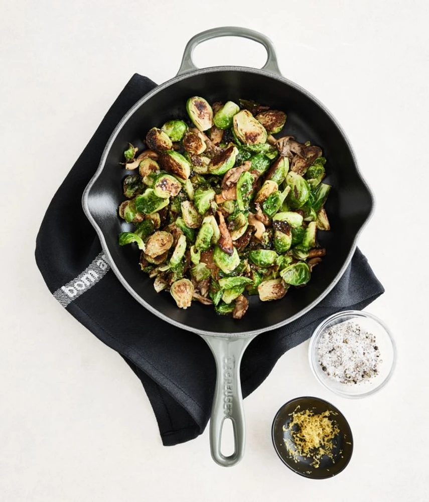 Le Creuset ® Signature 10.25"/ 26cm Thyme Skillet