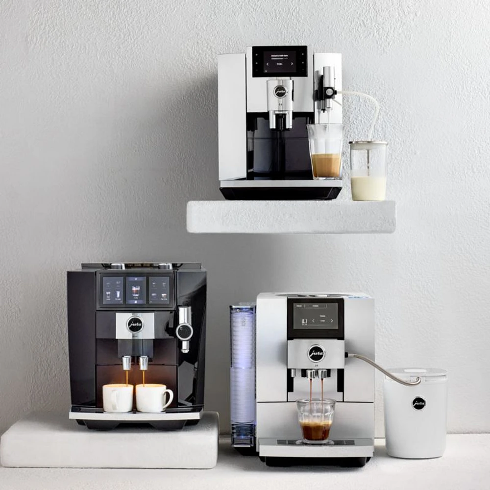 JURA ® E8 Automatic Espresso Machine in Chrome
