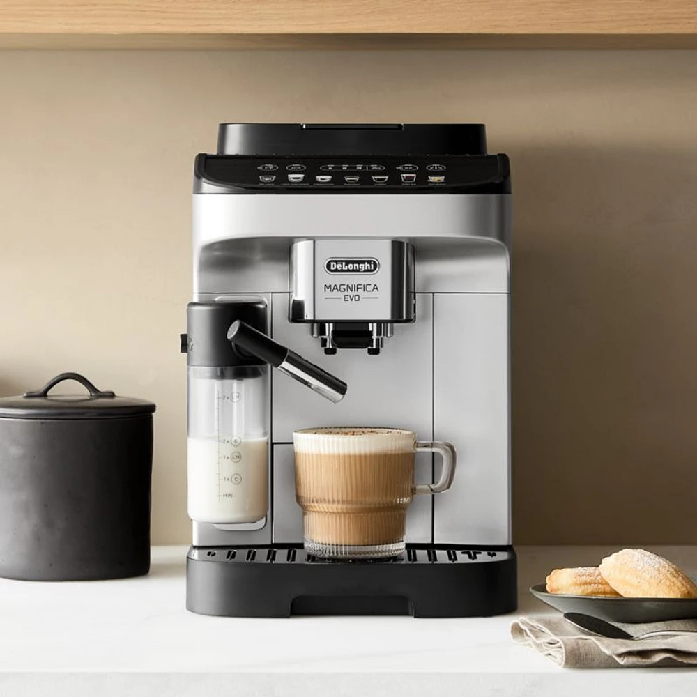 De'Longhi ® Magnifica Evo with LatteCrema ™ Automatic Coffee and Espresso Machine