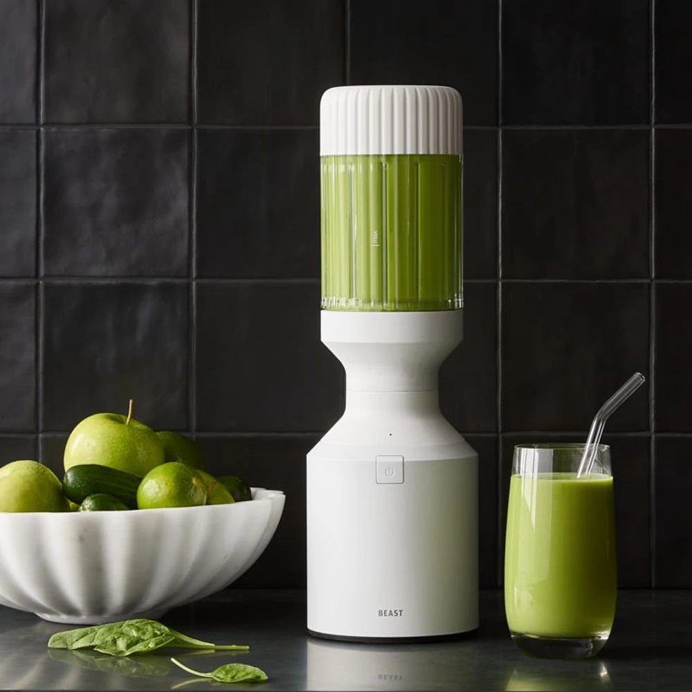 Beast ® Blender in Cloud White