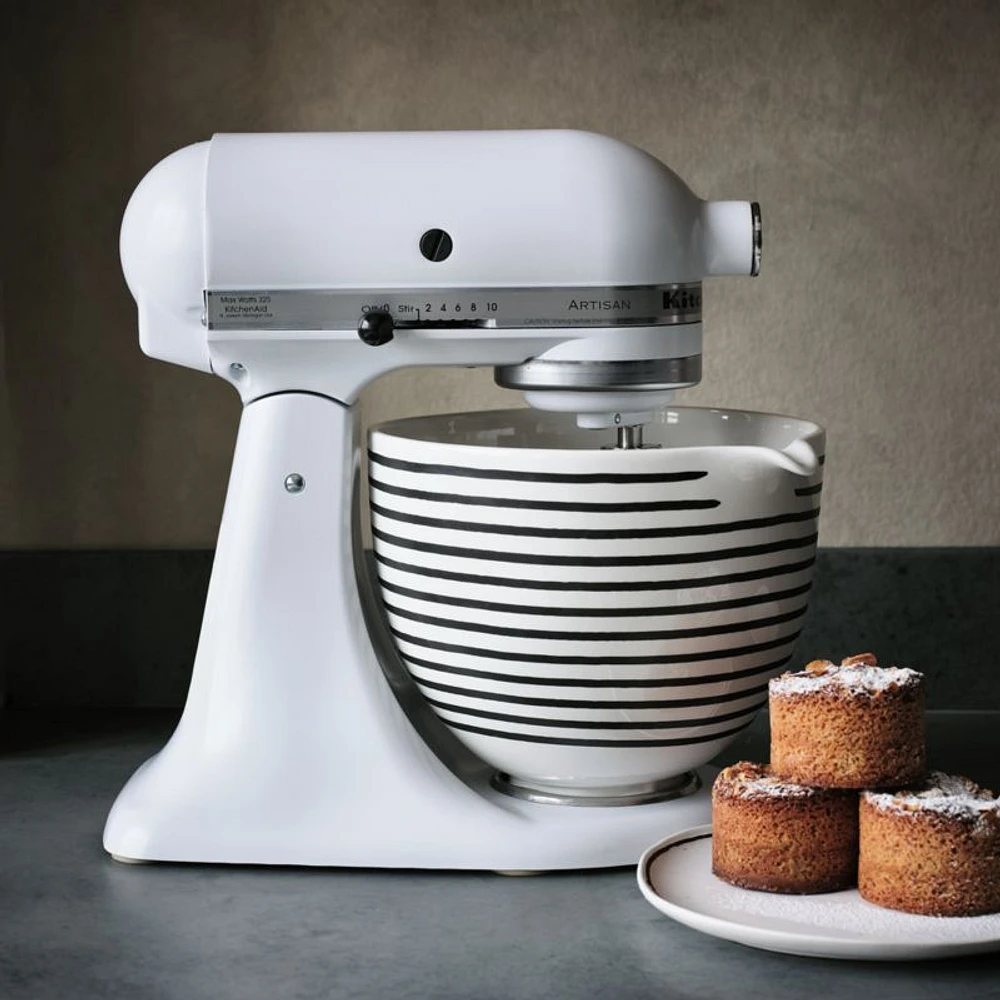 KitchenAid ® Artisan® Series Matte White 5-Quart Tilt-Head Stand Mixer