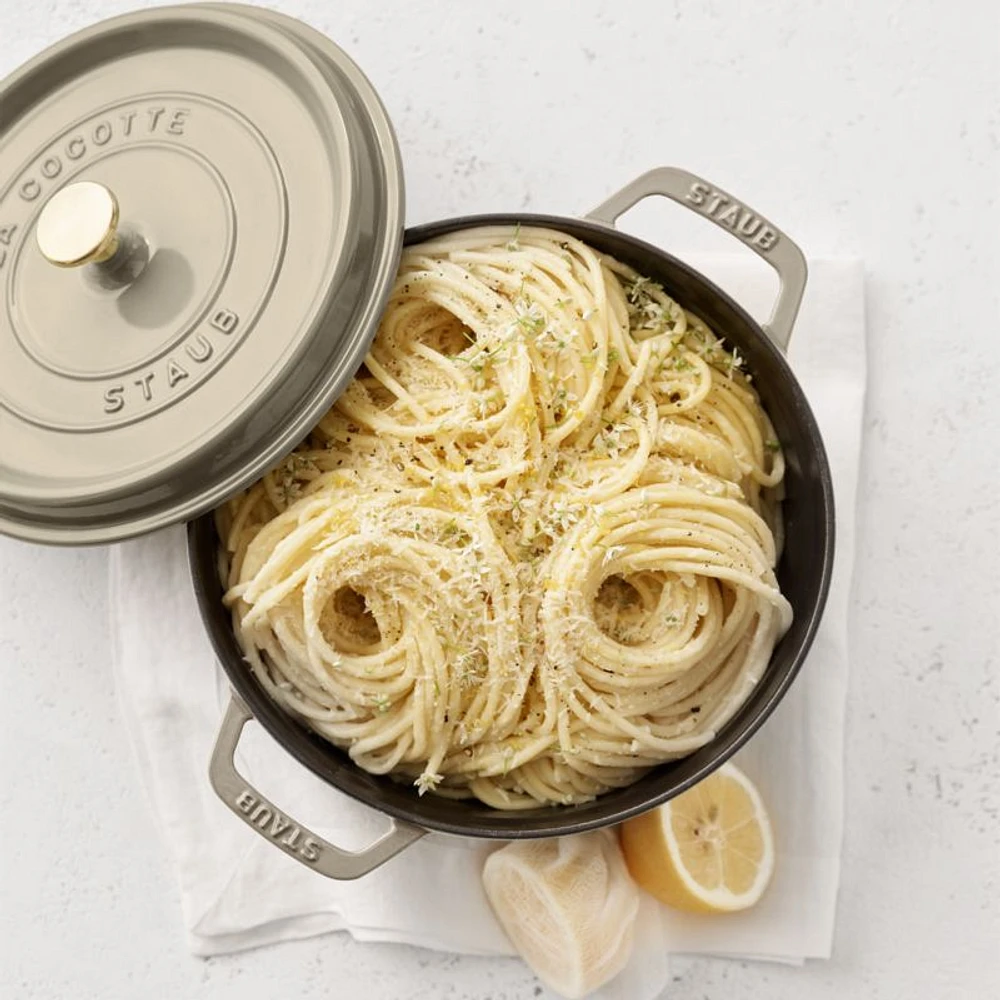 Staub ® Sesame -Qt. Round Cocotte