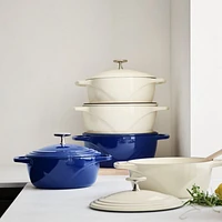 Lodge USA Enamel 7.5-Qt. Cast Iron Dutch Oven in Smooth Sailing Blue