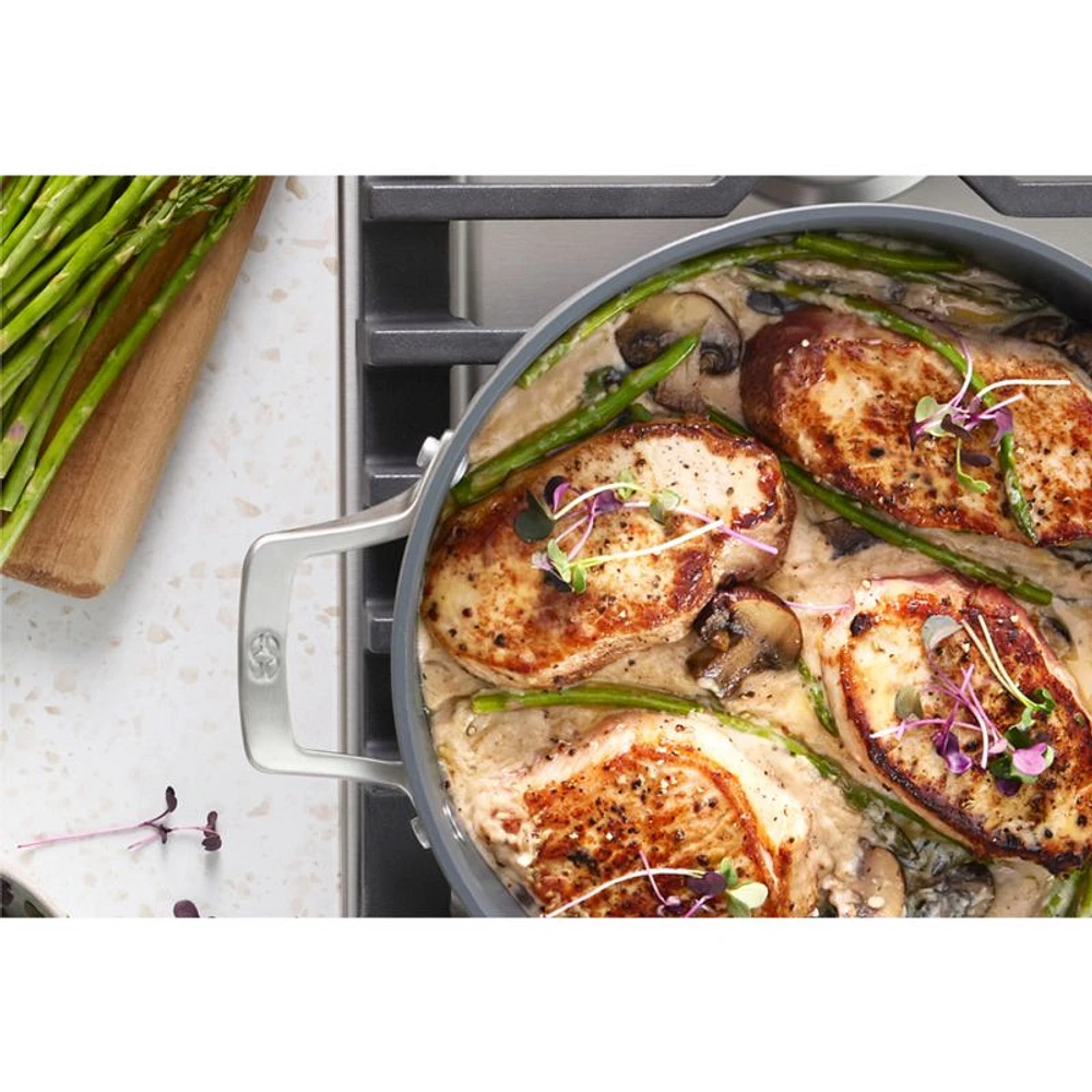 Calphalon ® Ceramic Non-Stick Taupe 7-Qt. Dutch Oven
